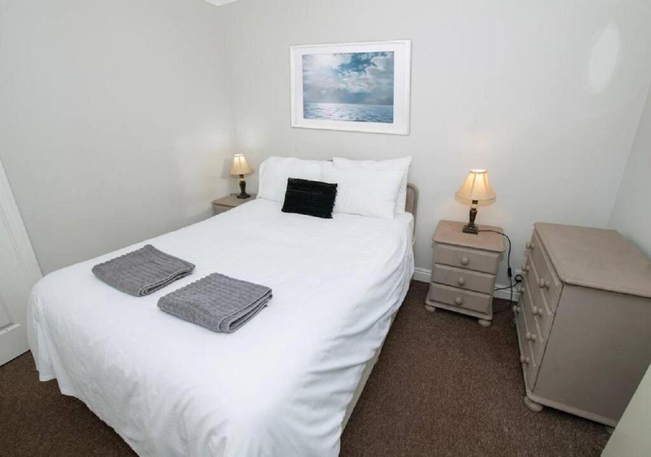 Cormorant - Beautiful 2 Bed Apartment With Sea Views Old Town Скарборо Екстер'єр фото